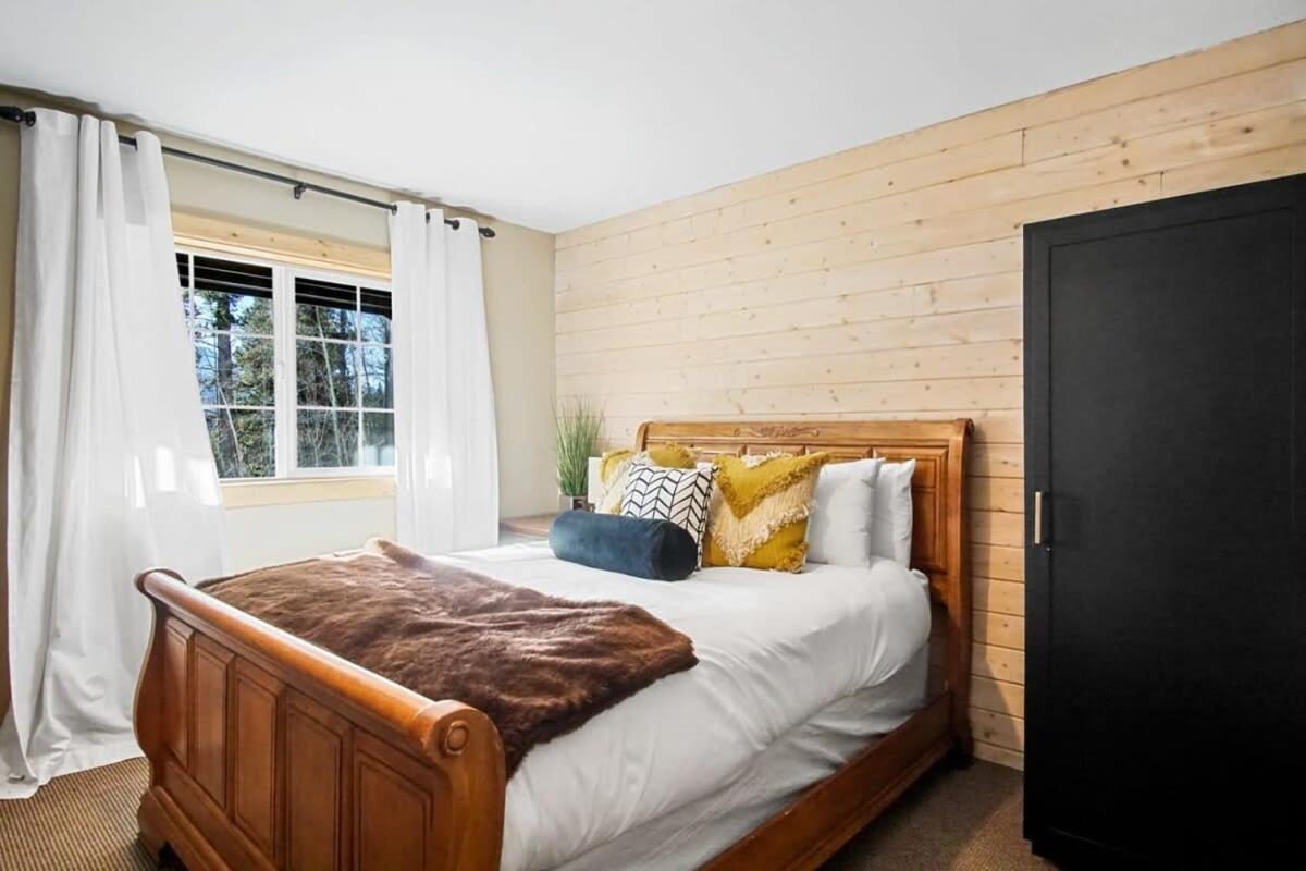 9 Bdr Close To Main Street With Secluded Hot Tub Breckenridge Zewnętrze zdjęcie